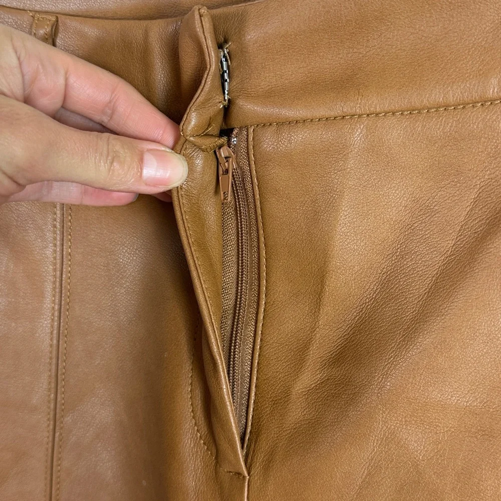7 for all Man Kind Faux Leather‎ Wide Leg Crop Pants in Carmel Size Small (US8)